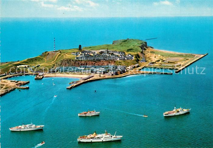 Helgoland Fliegeraufnahme mit Schiffen auf Reede