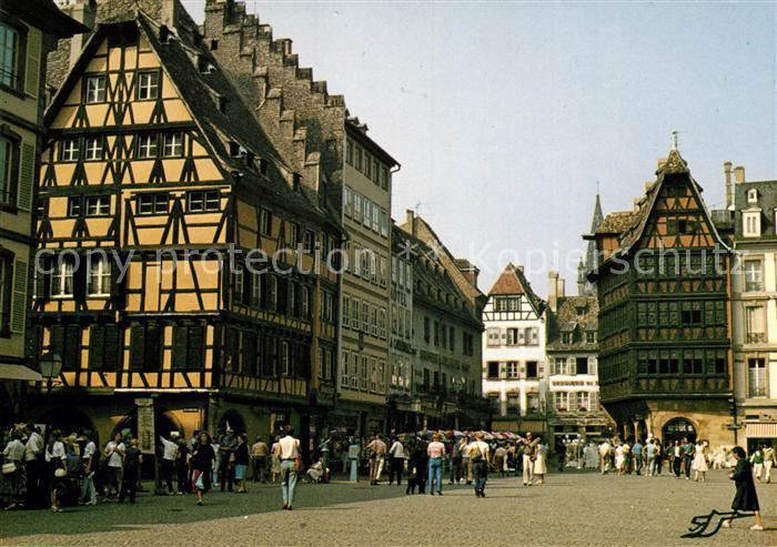 Strasbourg Alsace Muensterplatz Hirschapotheke Kammerzellhaus