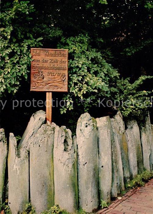Borkum Wal Kinnladen aus der Zeit der Groenlandfahrten 18. Jhdt. Zaun