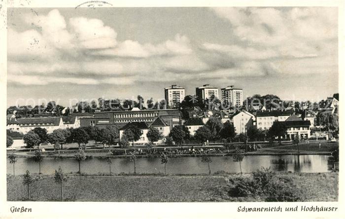 Giessen Lahn Schwanenteich und Hochhaeuser