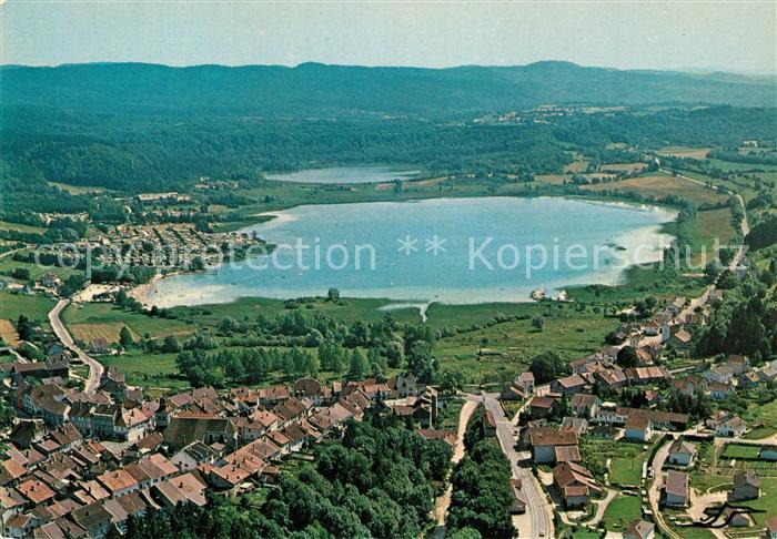 Clairvaux-les-Lacs Fliegeraufnahme