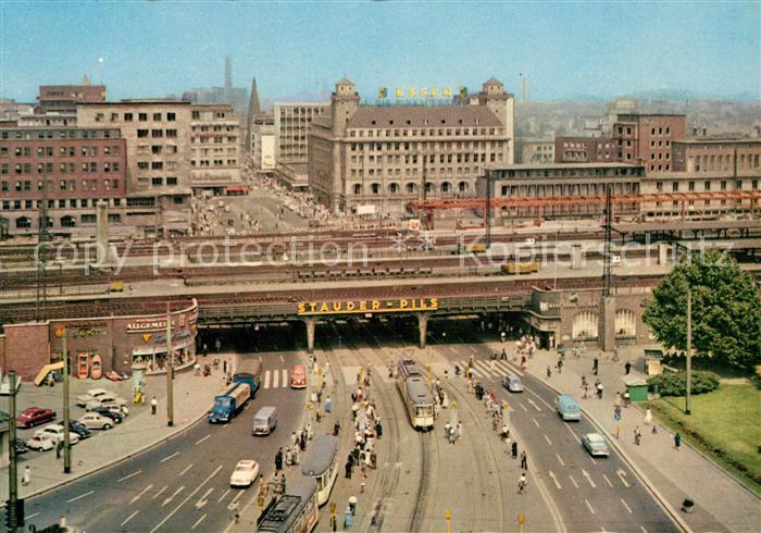 Essen Ruhr Freiheit mit Bahnhofsvorplatz