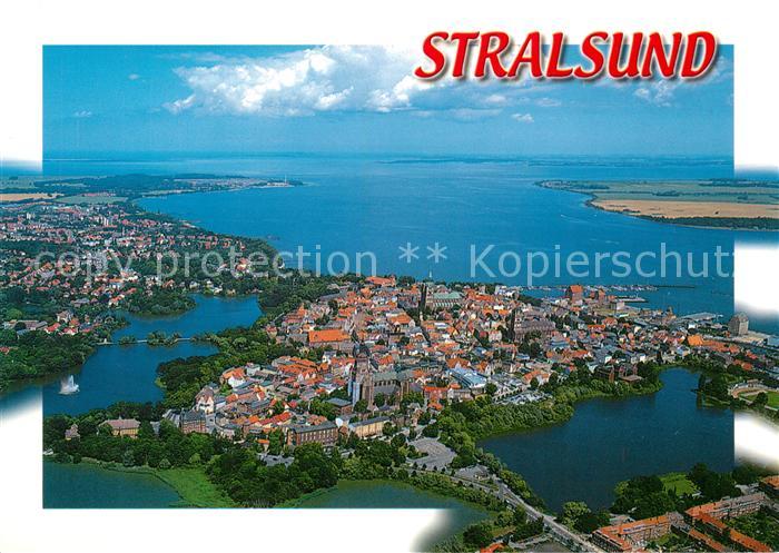 Stralsund Mecklenburg Vorpommern Fliegeraufnahme Kirche