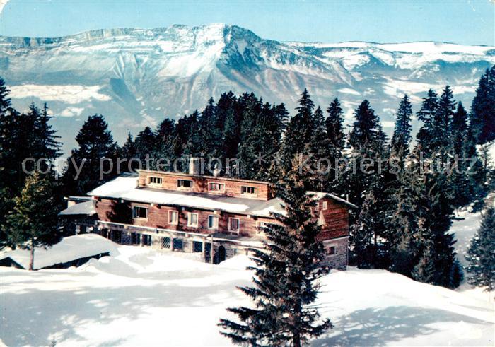 Chamrousse Auberge de Jeunesse Winter