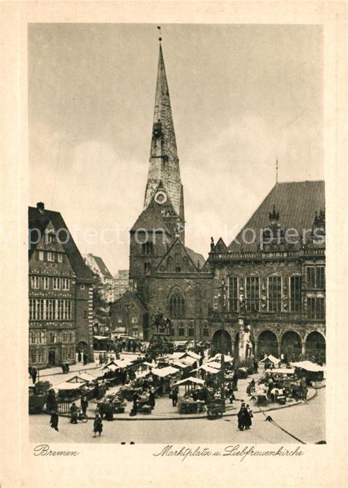 BREMEN DE Marktplatz mit Liebfrauenkirche