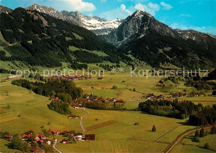 Thalhofen Allgaeu Blick auf Au Schoellang Reichenbach mit Entschenkopf Nebelhorn
