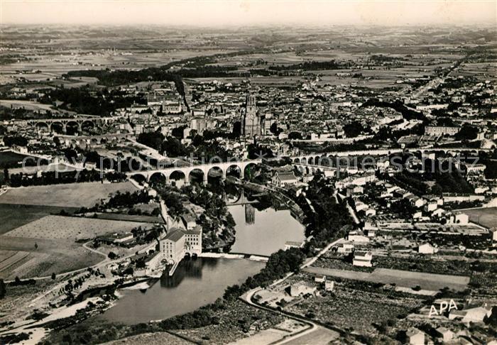 Albi Tarn Vue aérienne sur la Ville et le Tarn
