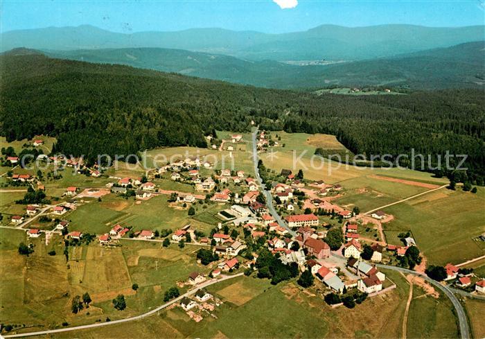 Klingenbrunn Ferienort am Tor zum Nationalpark Bayerischer Wald Fliegeraufnahme
