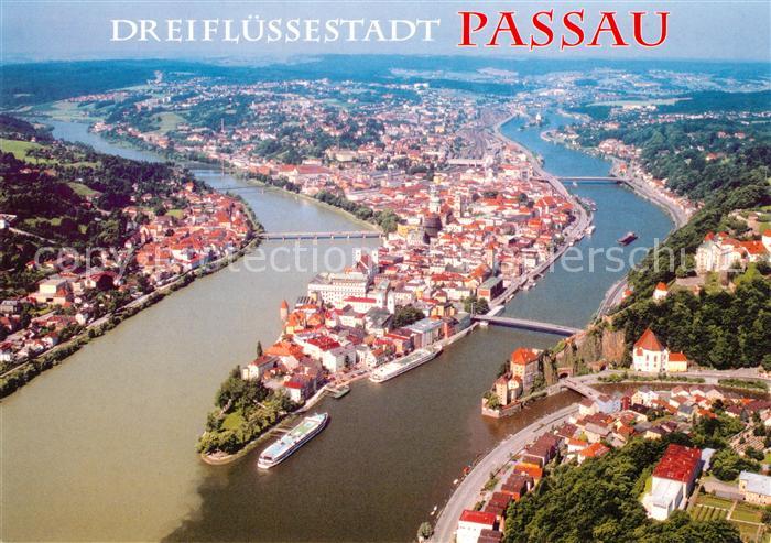 Passau Muendung von Inn und Ilz in die Donau Fliegeraufnahme