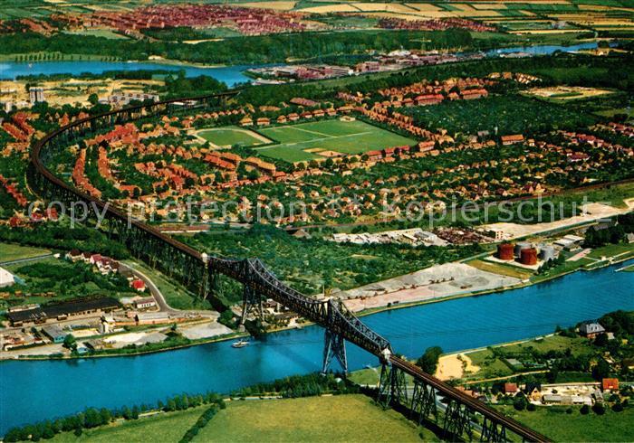 Rendsburg Hochbruecke ueber den Nord Ostsee Kanal Fliegeraufnahme