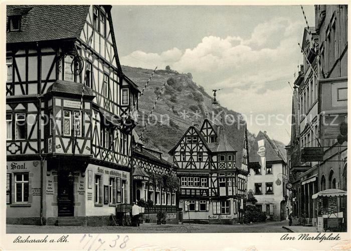 Bacharach Rhein Marktplatz Fachwerk
