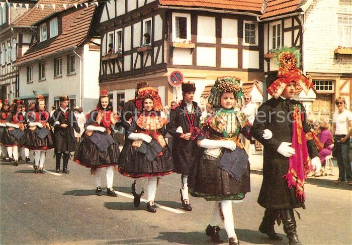 Trachten Hessen Hochzeitszug Schwalm-Eder-Kreis