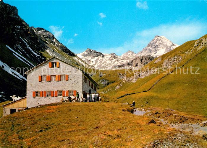 Koednitz Lucknerhuette mit Grossglockner
