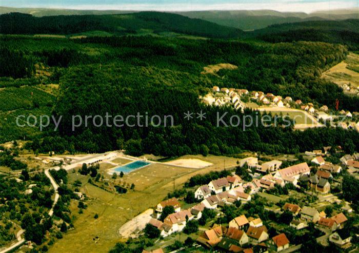 Gruenenplan Fliegeraufnahme mit Hils und Freibad