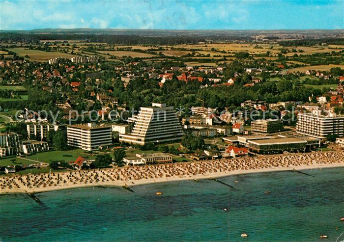 Groemitz Ostseebad Fliegeraufnahme mit Strand