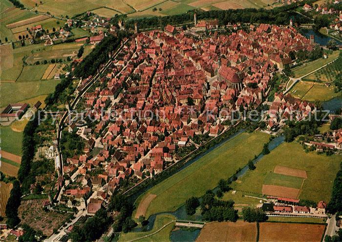 Dinkelsbuehl 1000jaehrige Stadt an der Romantischen Strasse Fliegeraufnahme