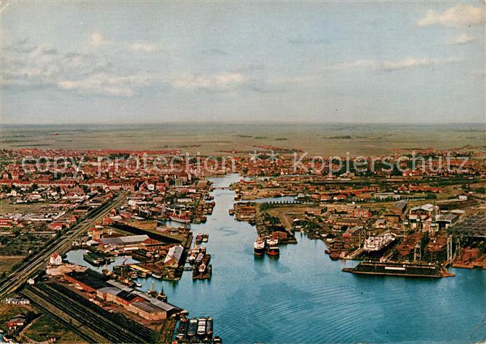 Emden Ostfriesland Hafen Fliegeraufnahme