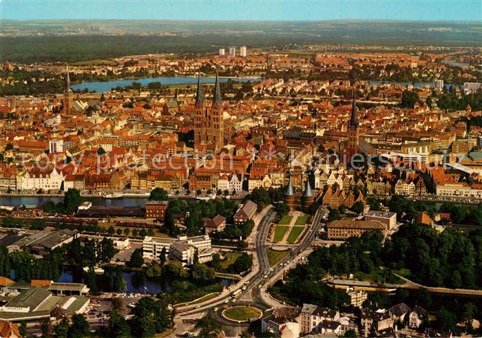 Luebeck Fliegeraufnahme Holsten Tor