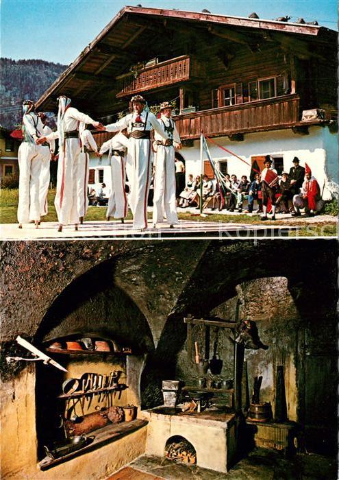 Unken Heimatmuseum Kalchofengut Stelzentaenzer Rauchkuchl