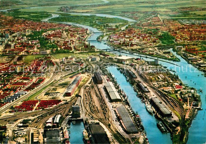BREMEN  DE Fliegeraufnahme Hafen