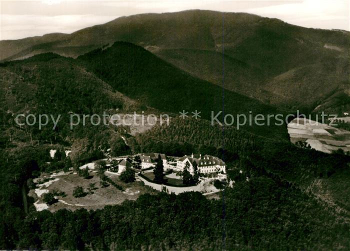 Hochblauen Schloss Buergeln Fliegeraufnahme