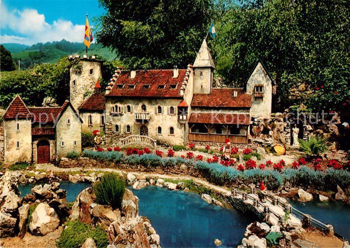 Simonswald Maerchenschloss mit Schneewittchen und die sieben Zwerge Cafe Pension