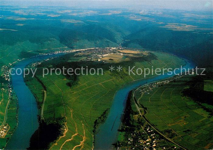 Zell Mosel Moselschleife Marienburg Fliegeraufnahme