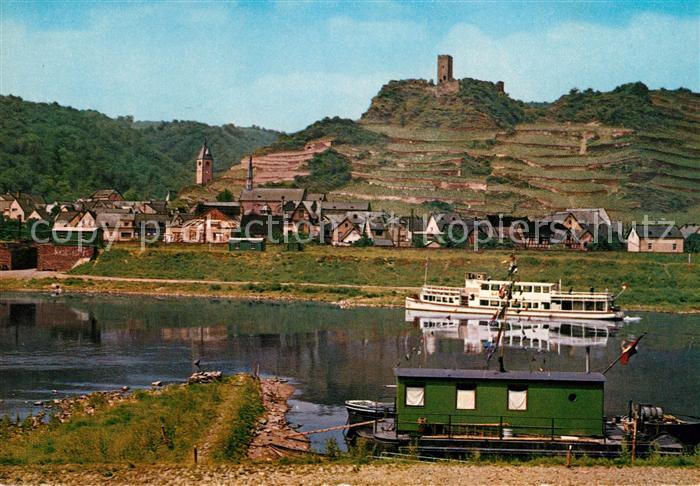 Kobern-Gondorf Blick ueber die Mosel mit Niederburg