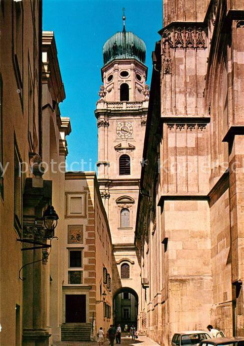 Passau Zengergasse mit Dom