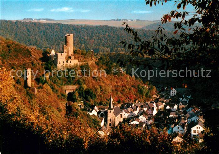 Monreal Eifel Burgruine Kirche