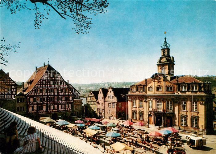 Schwaebisch Hall Marktplatz mit Rathaus