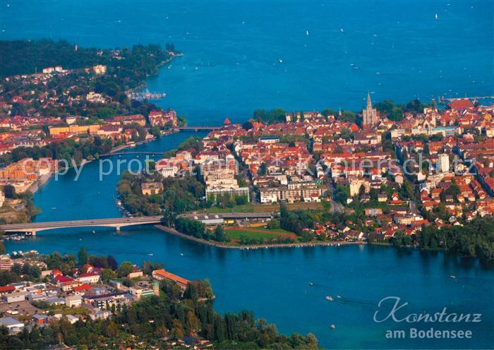 Konstanz Bodensee Rheinbruecke Altstadt Fliegeraufnahme