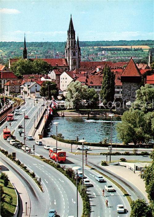 Konstanz Bodensee Rheinbruecke Blick zur Altstadt mit Kirche
