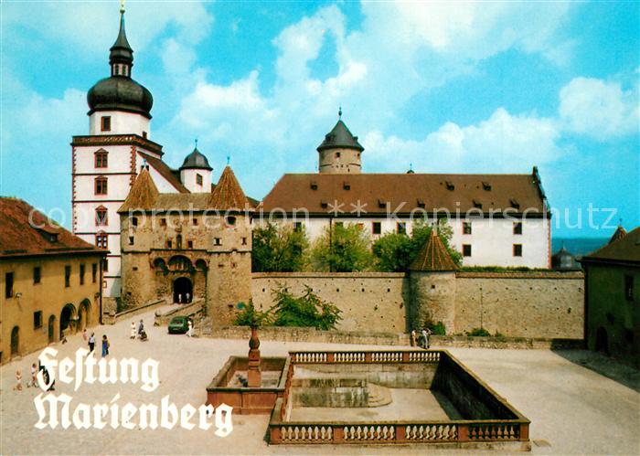 Wuerzburg Festung Marienberg aeusserer Burghof mit Pferdetraenke