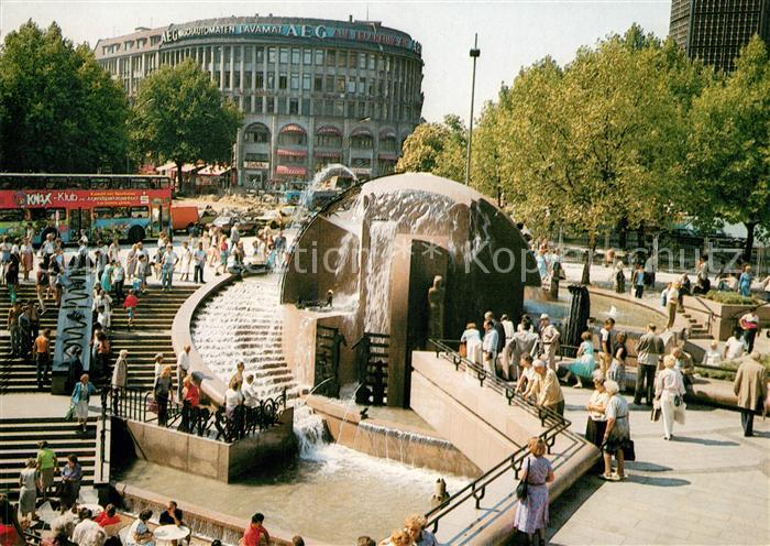 BERLIN  DE Brunnen Gedaechtniskirche