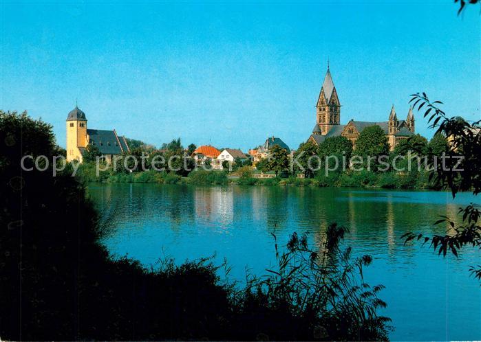 Grossauheim Mainpromenade mit Kirchen