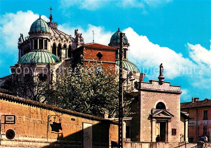 Ars Ain Eglise paroissiale et la basilique