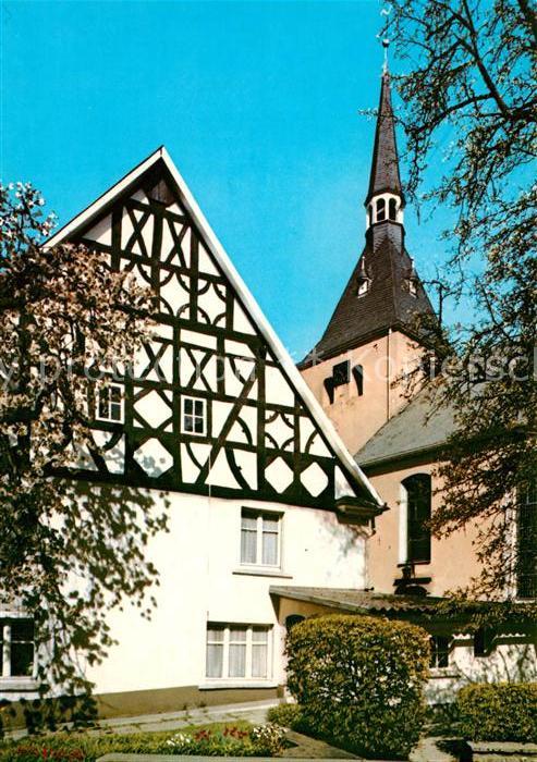 Roensahl Kirche Fachwerkhaus