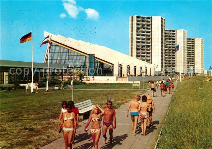 Insel Fehmarn Suedstrand Meerwasser-Wellen-Hallenbad Familienhotel