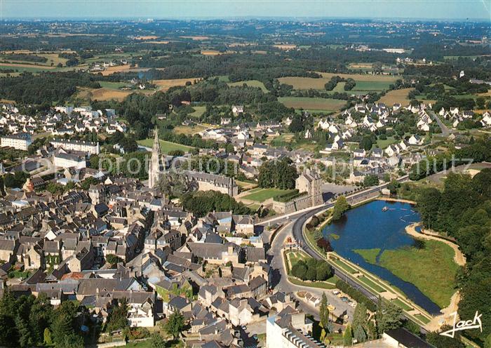 Quintin Fliegeraufnahme Chateau