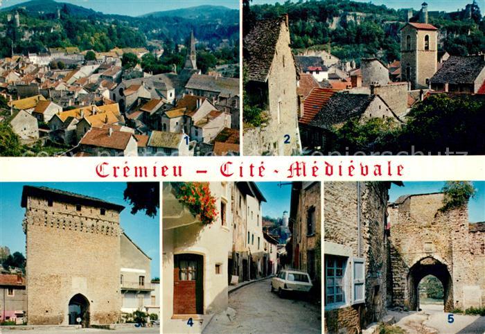Cremieu Vieilles maisons Eglise St-Hyppolyte