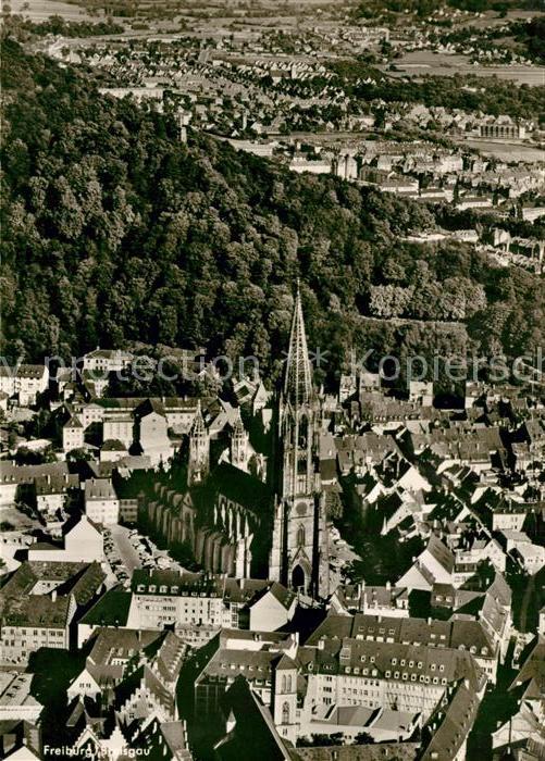 Freiburg Breisgau Fliegeraufnahme mit Muenster