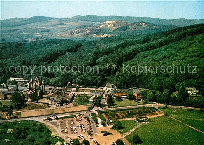 Maria Laach Glees Wallfahrtskirche Fliegeraufnahme