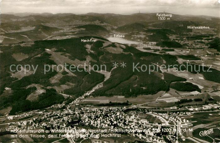 Neustadt Schwarzwald Hoehenluftkurort Titisee Feldberg Hochfirst Fliegeraufnahme