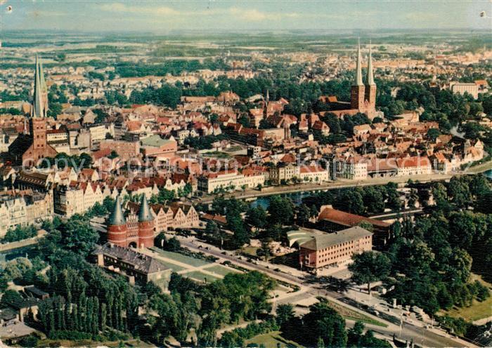 Luebeck Holstentor Altstadt Hansestadt Fliegeraufnahme