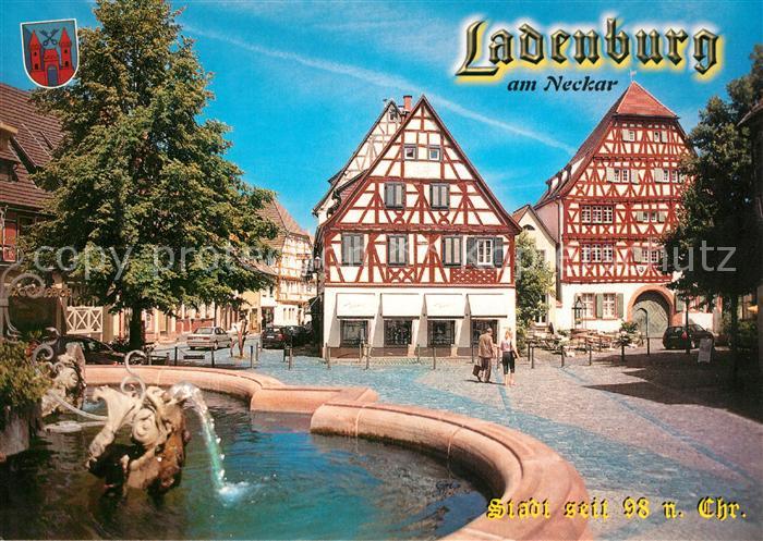 Ladenburg Marktplatz Madonnenbrunnen Altstadt Fachwerkhaeuser