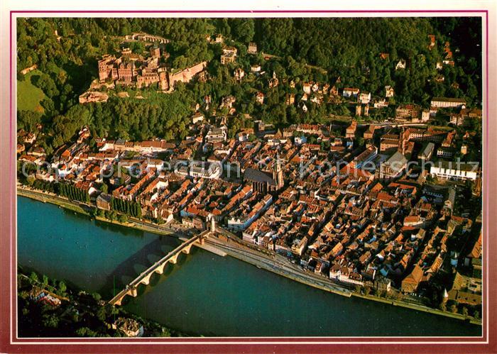 Heidelberg Neckar Stadtbild mit Schloss Fliegeraufnahme