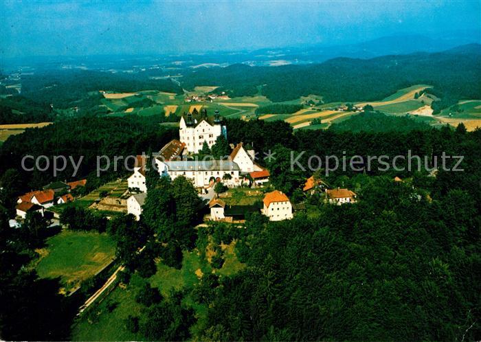 Tittling Pension Schloss Englburg Fliegeraufnahme