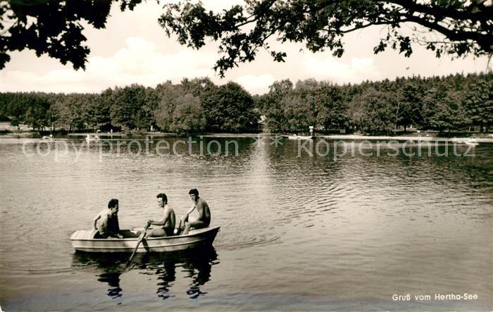 Holzappel Partie am Herthasee Bootfahren