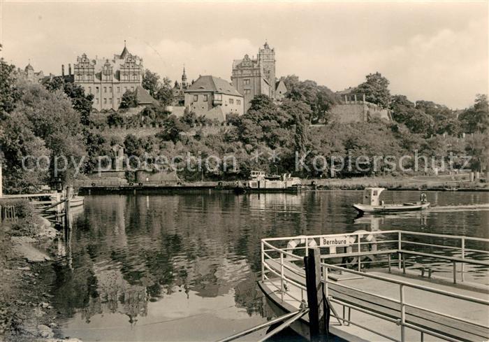 Bernburg Saale Bootsanleger Blick zum ehemaligen Schloss